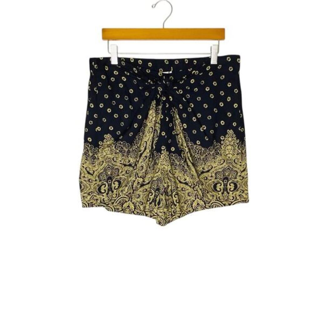 HEI HEI Shorts Womens Medium Black Paisley Luna Twist Front Curtain Anthropologi